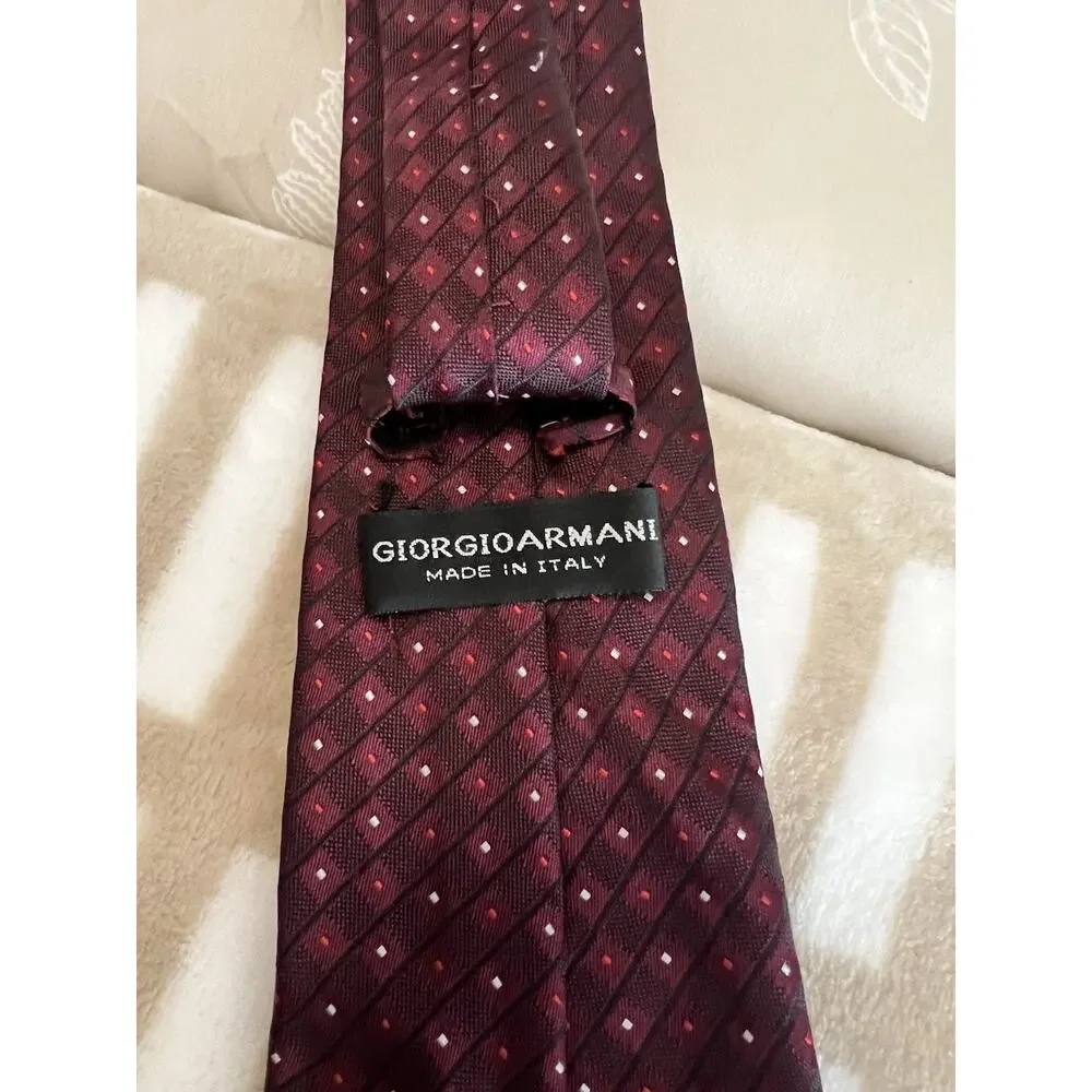 Giorgio Armani Red Dot Pattern 100% Silk Neck Tie Made in Italy